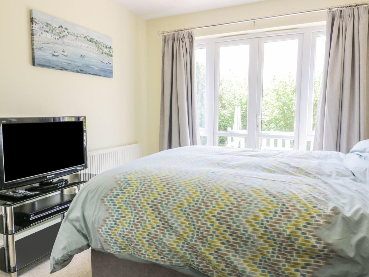 12 Kel Avon Villa Труро Екстериор снимка