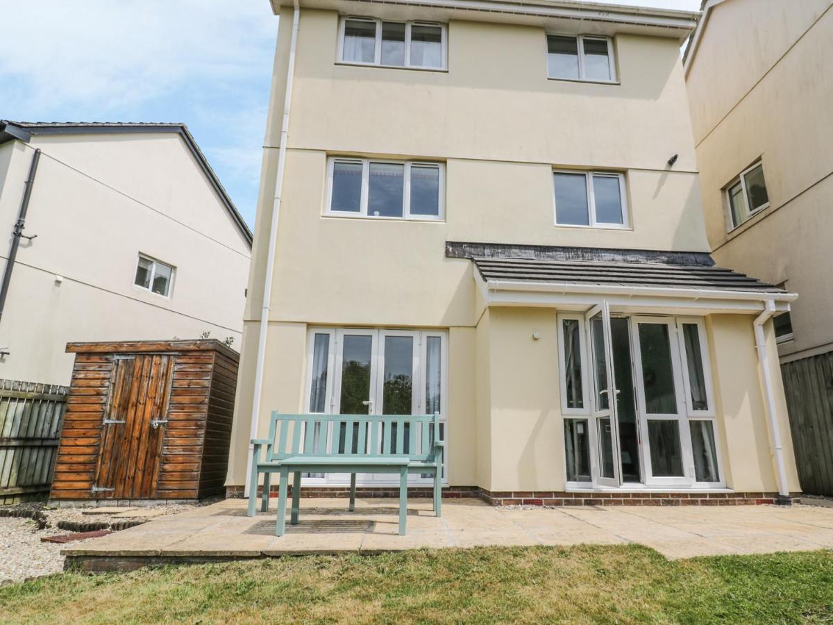 12 Kel Avon Villa Труро Екстериор снимка